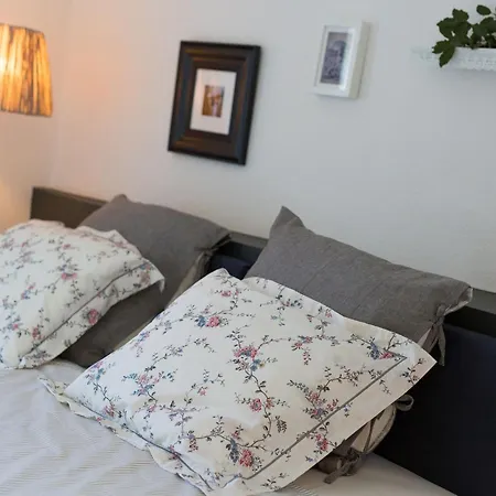 Apartamento Vibrant And Elegant Downtown Krk - One Bedroom Krk Town