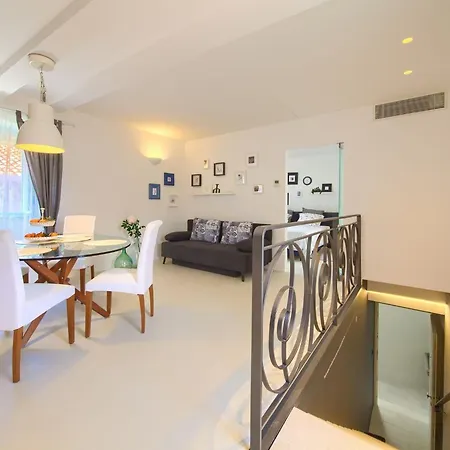 Vibrant And Elegant Downtown Krk - One Bedroom Krk Town